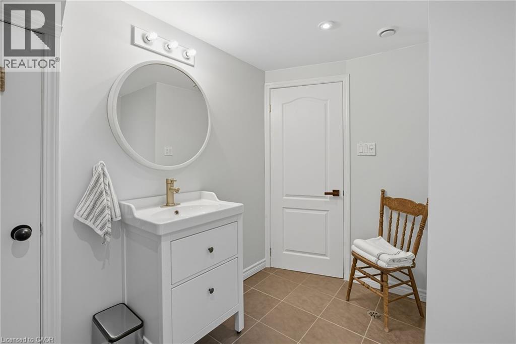 105 Carrington Court, Ancaster, Ontario  L9G 1R2 - Photo 37 - 40777553