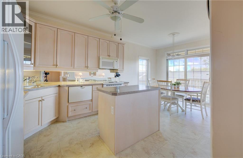 165 Chandos Drive Unit# 40, Kitchener, Ontario  N2A 4A2 - Photo 13 - 40775141
