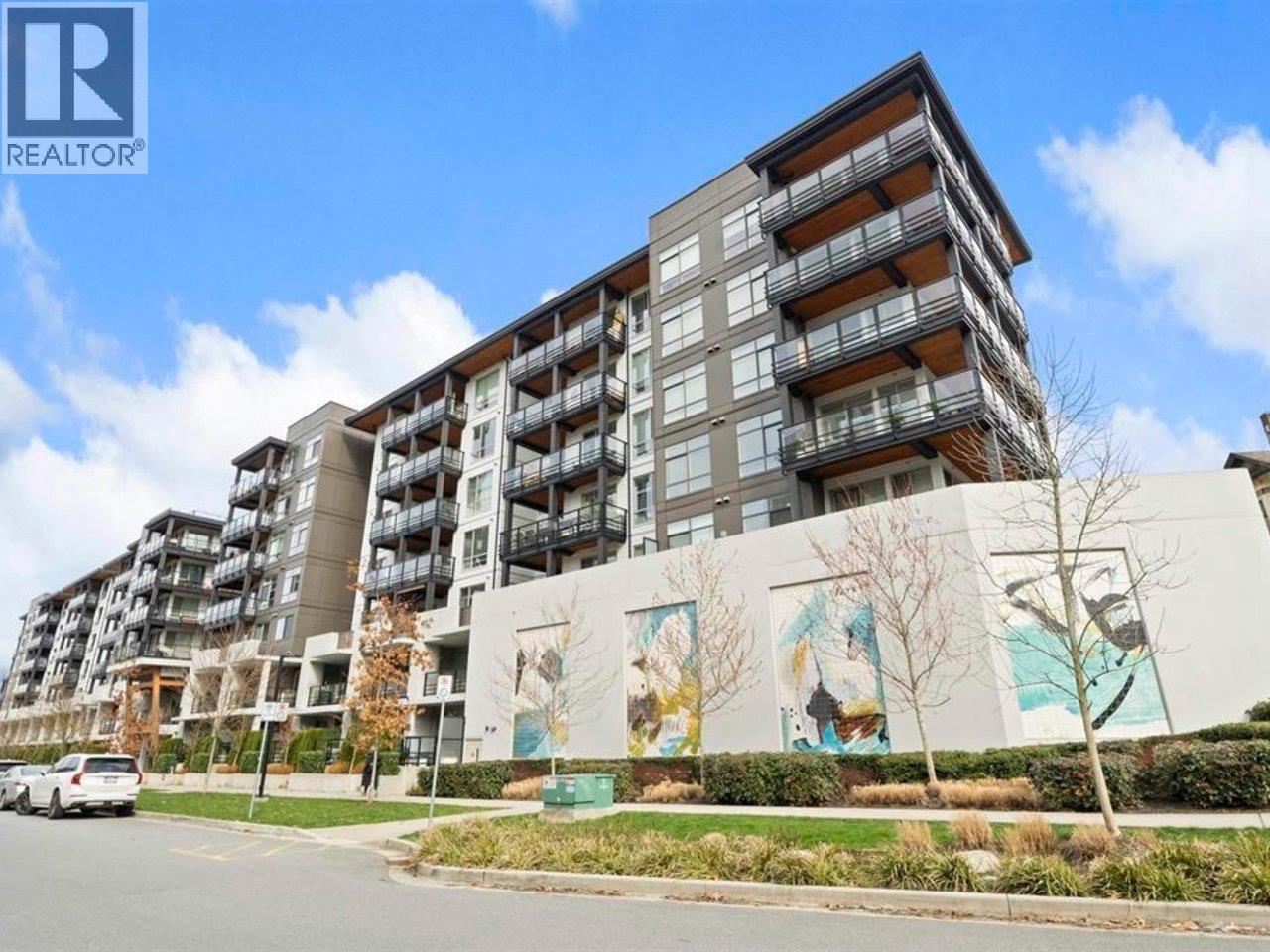 202 128 E 8th Street, North Vancouver, British Columbia  V7L 1Y7 - Photo 1 - R3032795