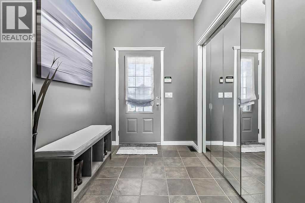 266 Copperfield Mews Se, Calgary, Alberta  T2Z 4L4 - Photo 3 - A2261798