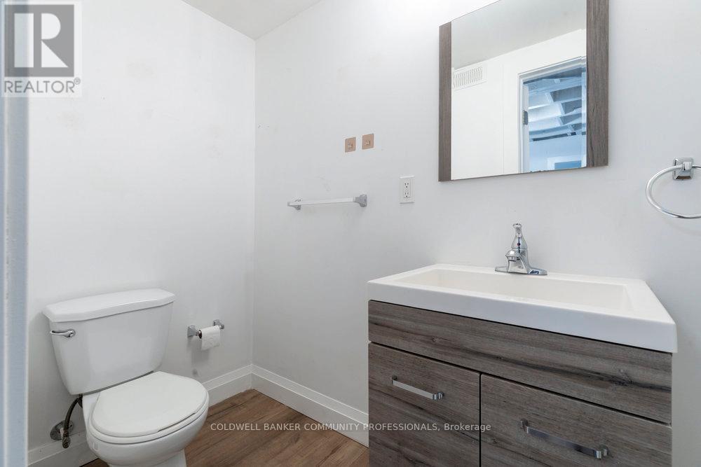 302 - 433 Barton Street E, Hamilton, Ontario  L8L 2Y5 - Photo 10 - X12453573