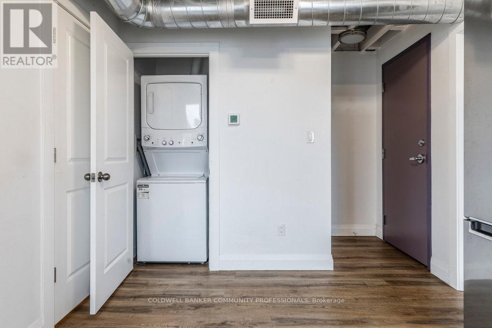 302 - 433 Barton Street E, Hamilton, Ontario  L8L 2Y5 - Photo 12 - X12453573