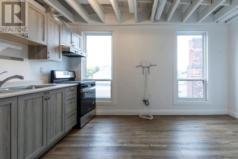 302 - 433 Barton Street E, Hamilton, Ontario  L8L 2Y5 - Photo 15 - X12453573