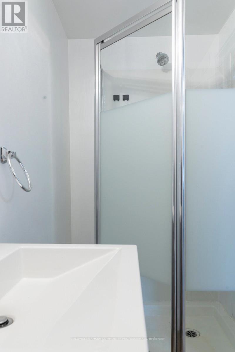 302 - 433 Barton Street E, Hamilton, Ontario  L8L 2Y5 - Photo 25 - X12453573