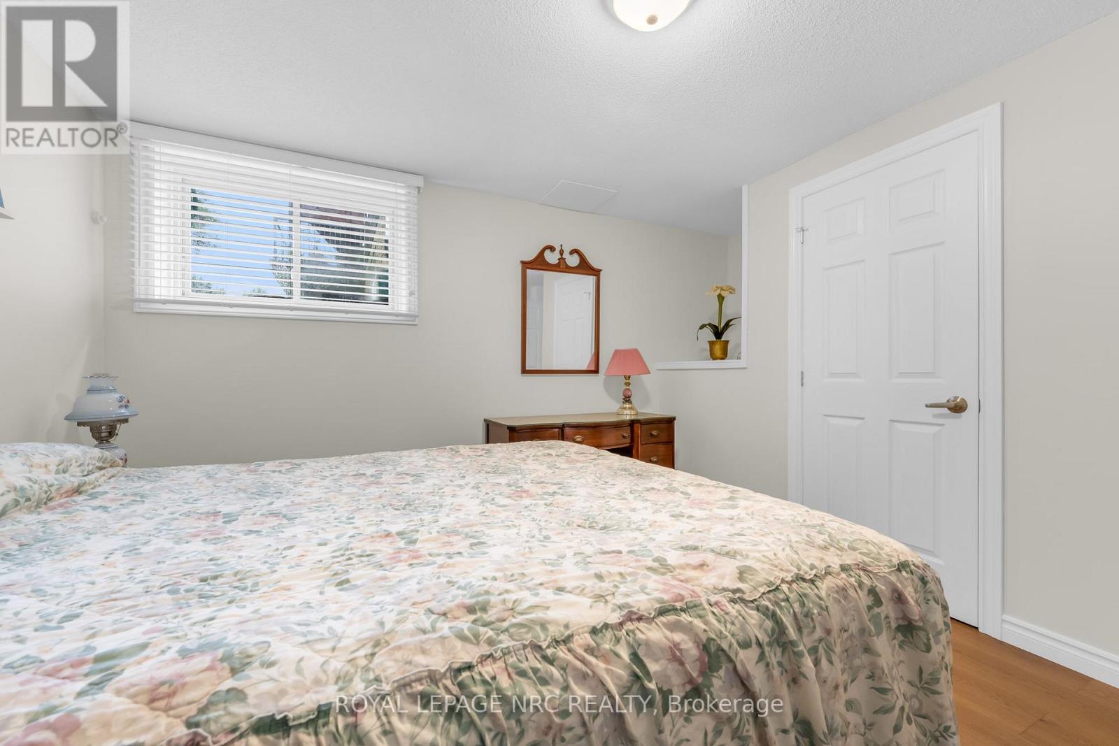 49 Cedar Park Drive, Welland, Ontario  L3C 7C8 - Photo 27 - X12453731