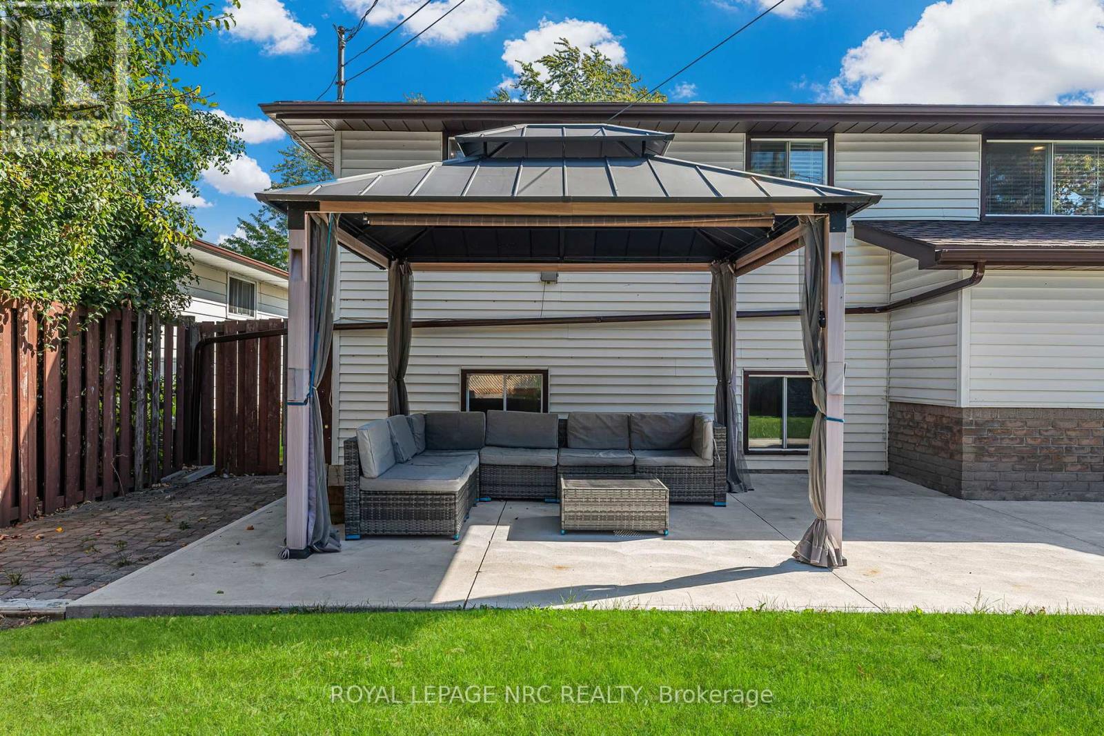 459 Lakeview Road, Fort Erie (Crescent Park), Ontario  L2A 4W2 - Photo 36 - X12453745