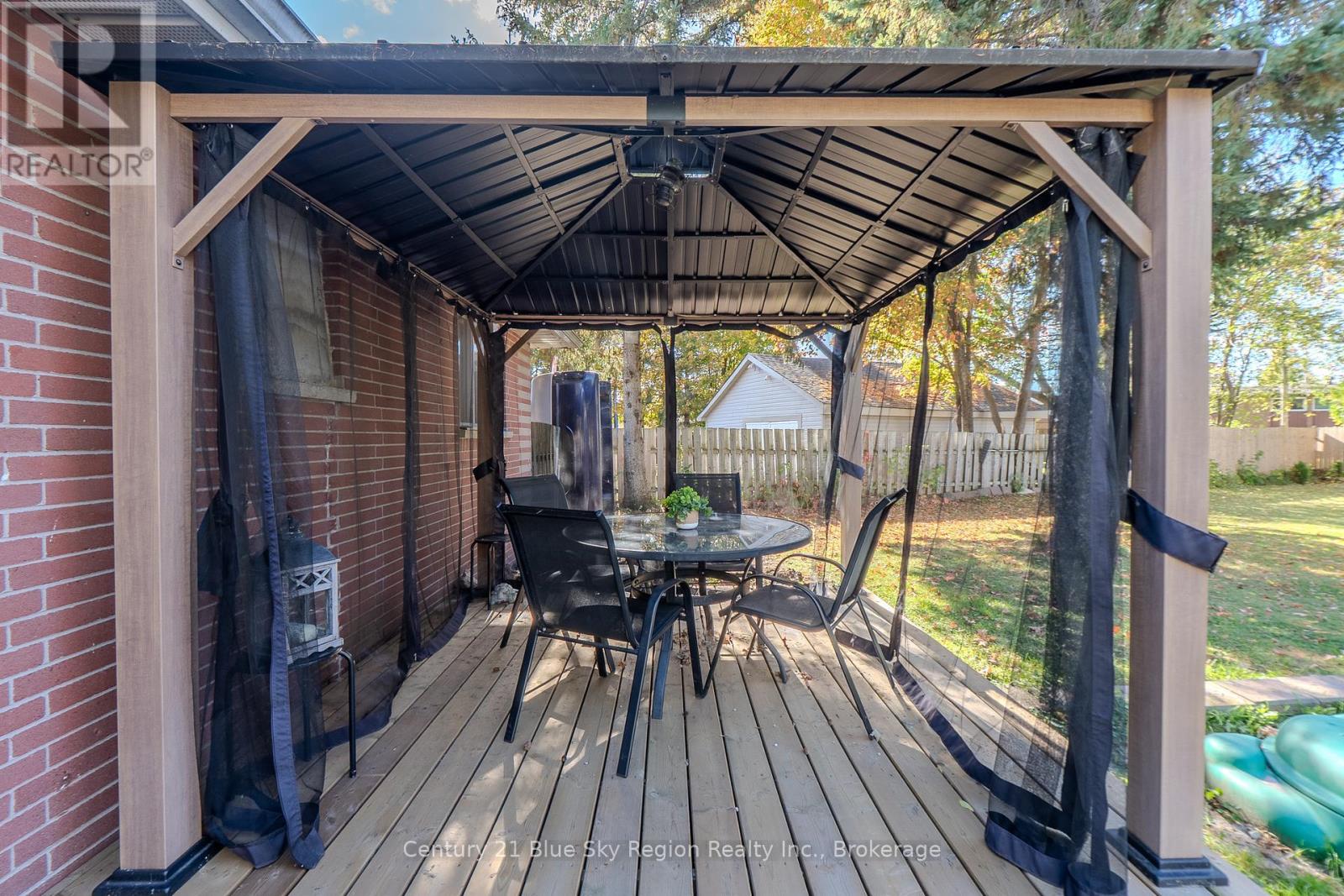 13 Prince Edward Drive, North Bay, Ontario  P1A 2T5 - Photo 24 - X12453755