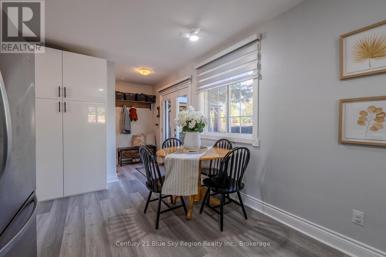 13 Prince Edward Drive, North Bay, Ontario  P1A 2T5 - Photo 7 - X12453755