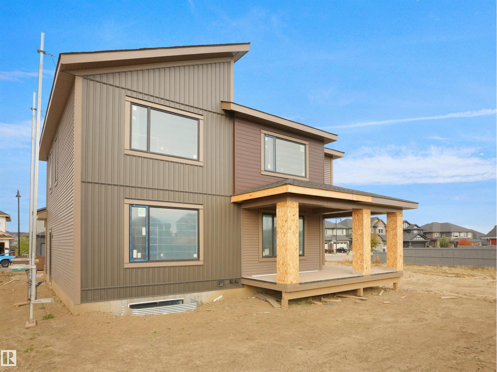 3970 Ginsburg Cr Nw, Edmonton, Alberta  T5T 4V1 - Photo 4 - E4461428