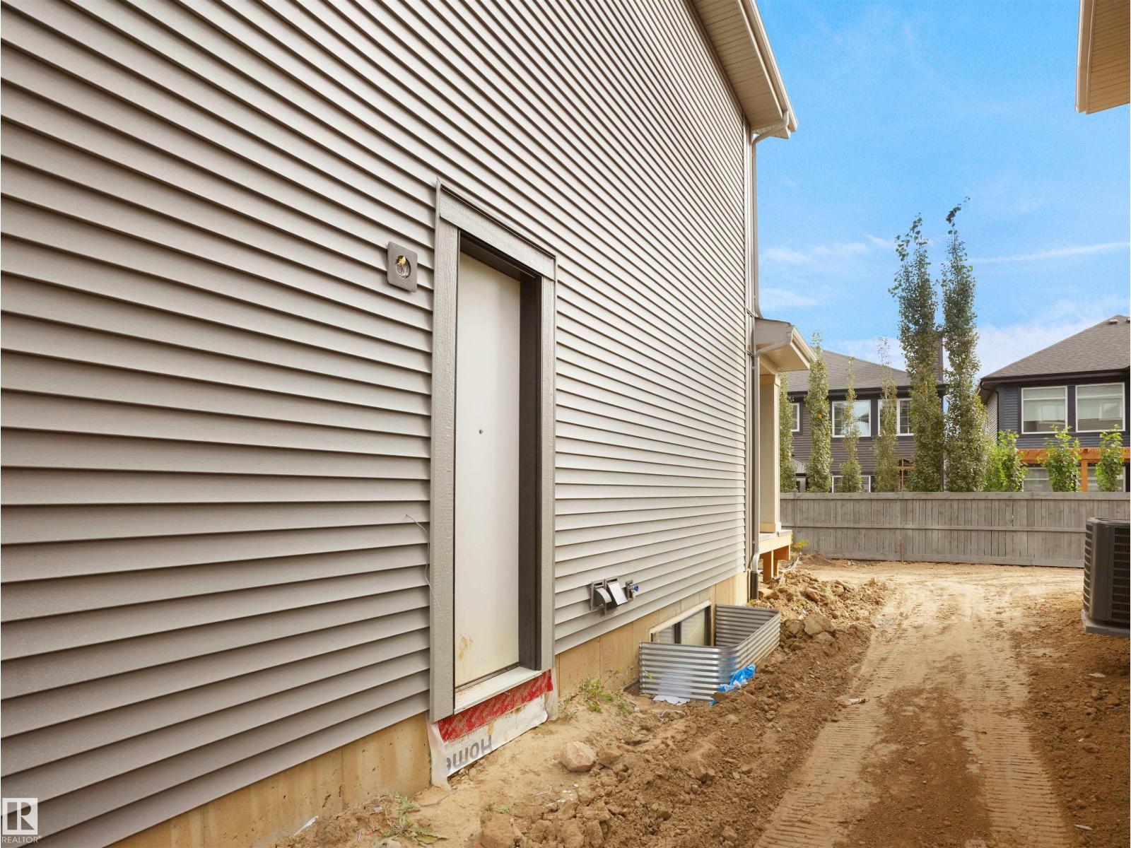4118 Ginsburg Pl Nw, Edmonton, Alberta  T5T 4V1 - Photo 4 - E4461430