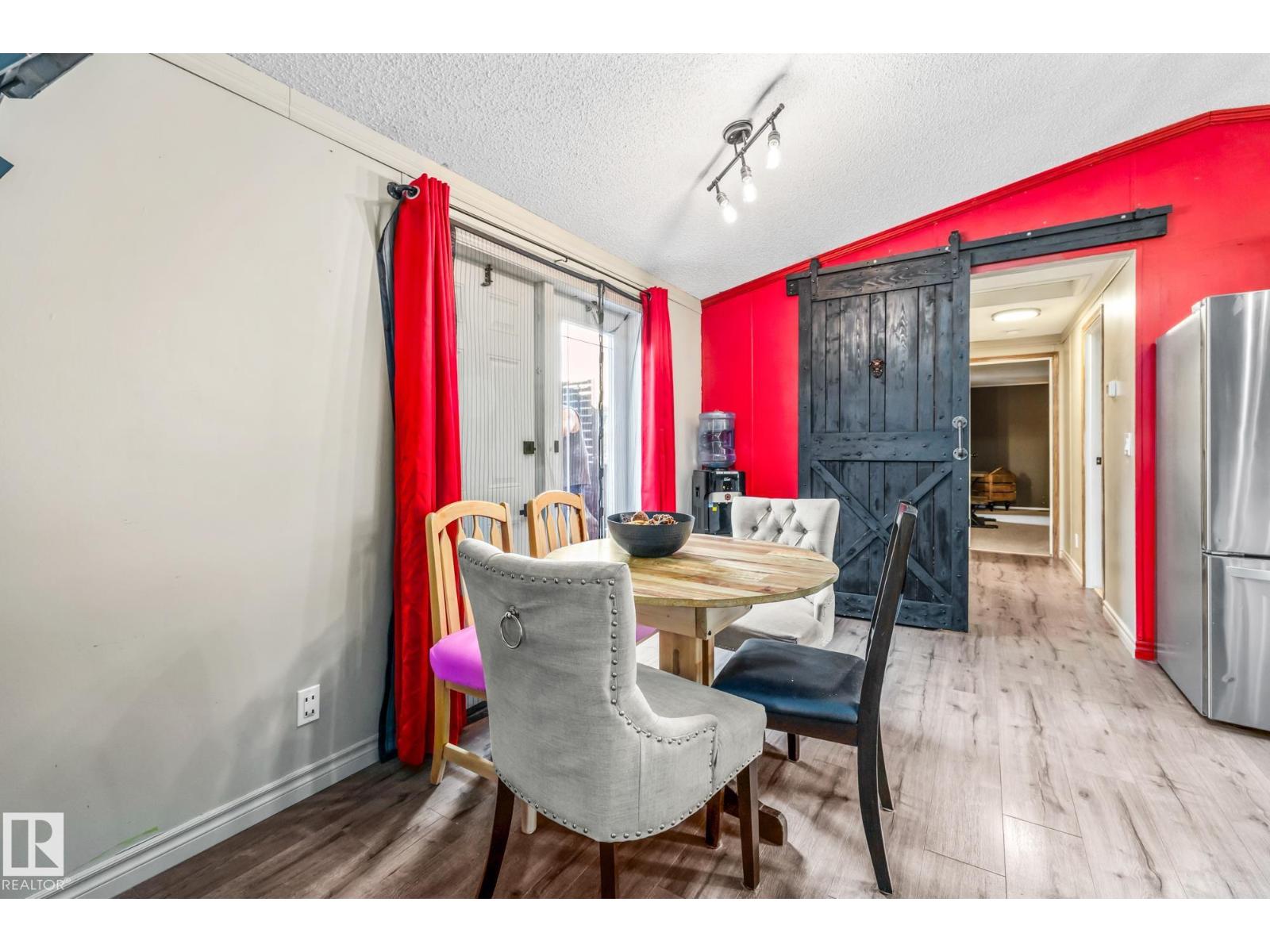 1019 Aspen Dr E, Leduc, Alberta  T9E 8R5 - Photo 4 - E4461429