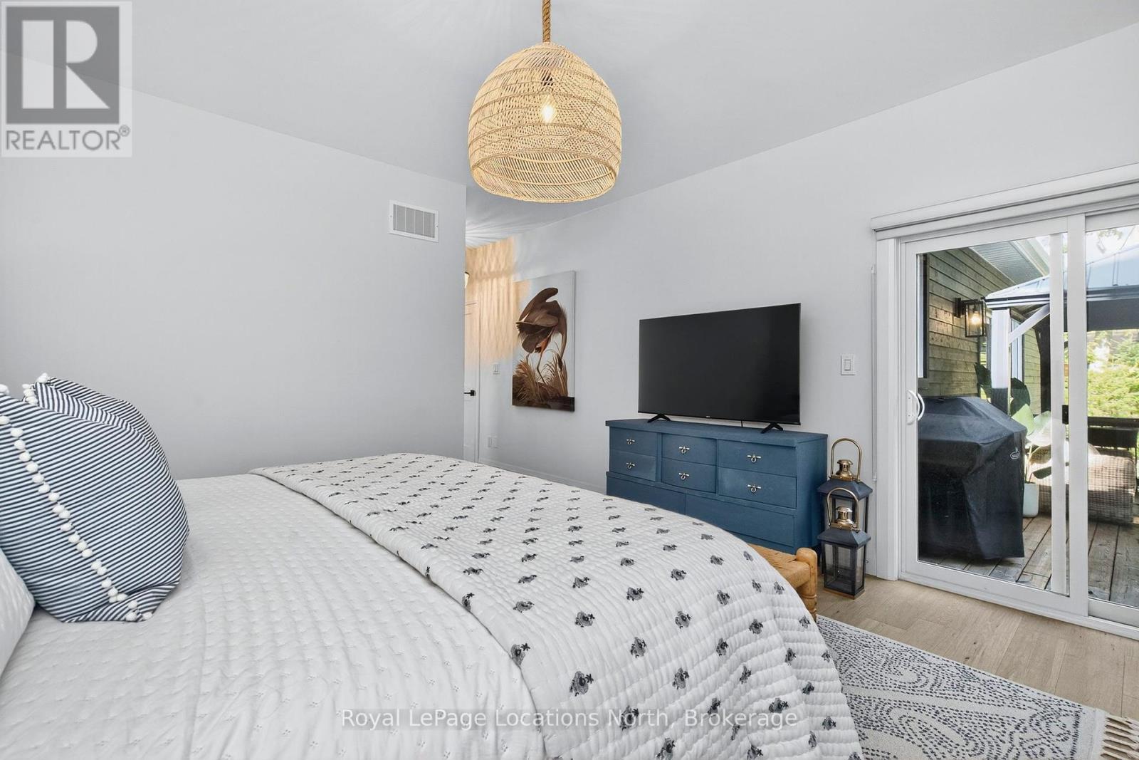 15 Pinecone Avenue, Tiny, Ontario  L9M 0J2 - Photo 34 - S12453781