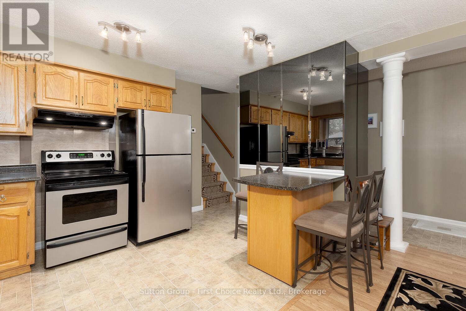 67 Dixon Road, Stratford, Ontario  N5A 6X9 - Photo 12 - X12453815