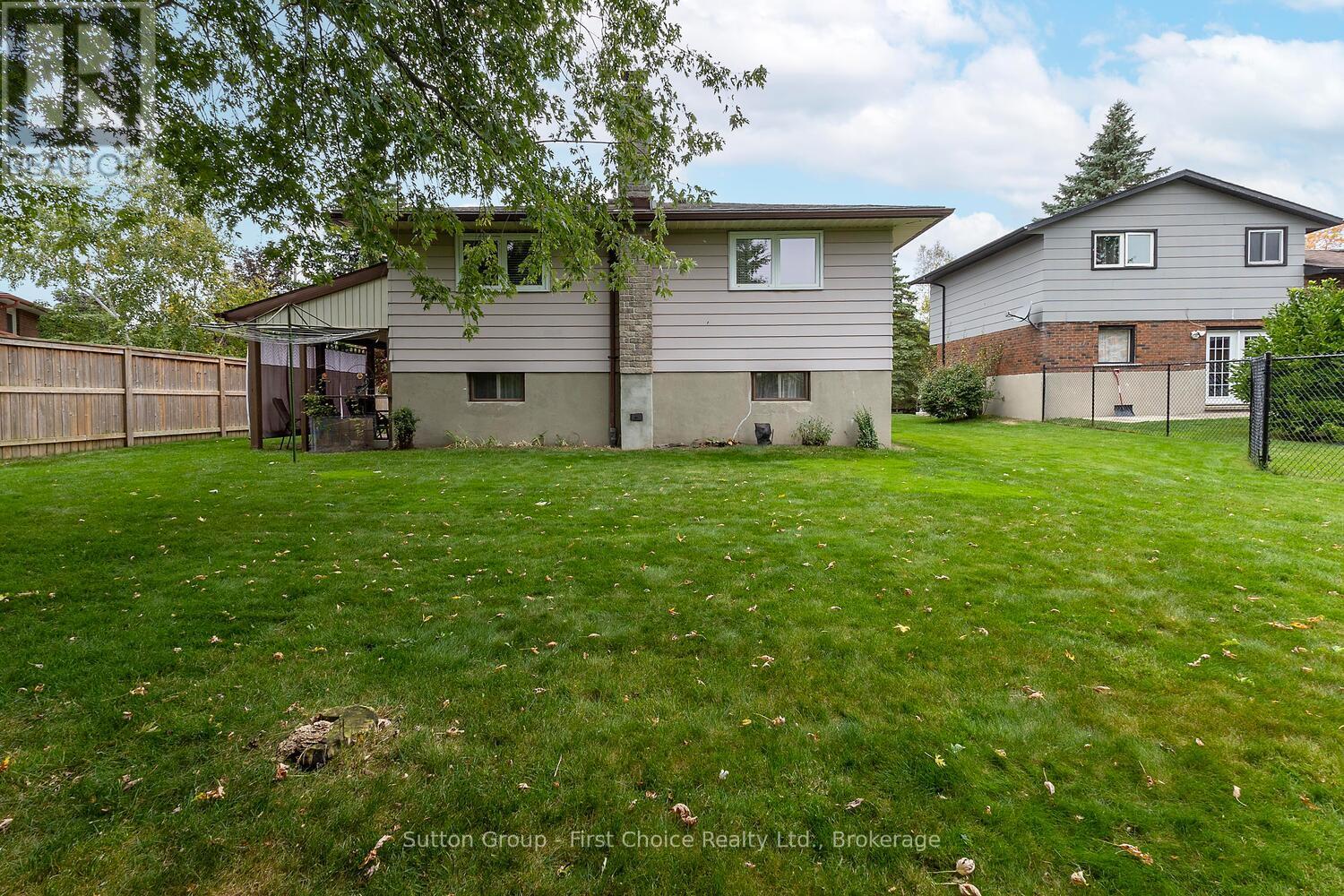67 Dixon Road, Stratford, Ontario  N5A 6X9 - Photo 32 - X12453815