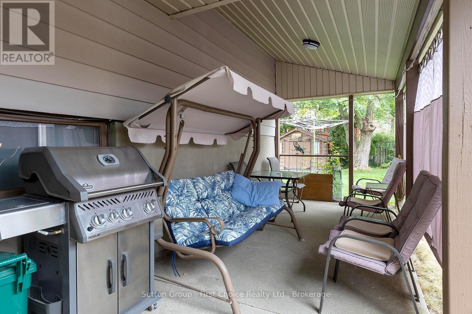 67 Dixon Road, Stratford, Ontario  N5A 6X9 - Photo 35 - X12453815