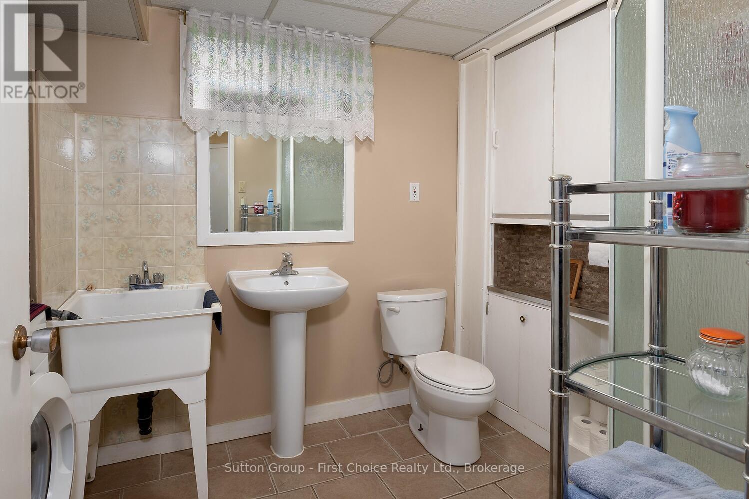 67 Dixon Road, Stratford, Ontario  N5A 6X9 - Photo 29 - X12453815