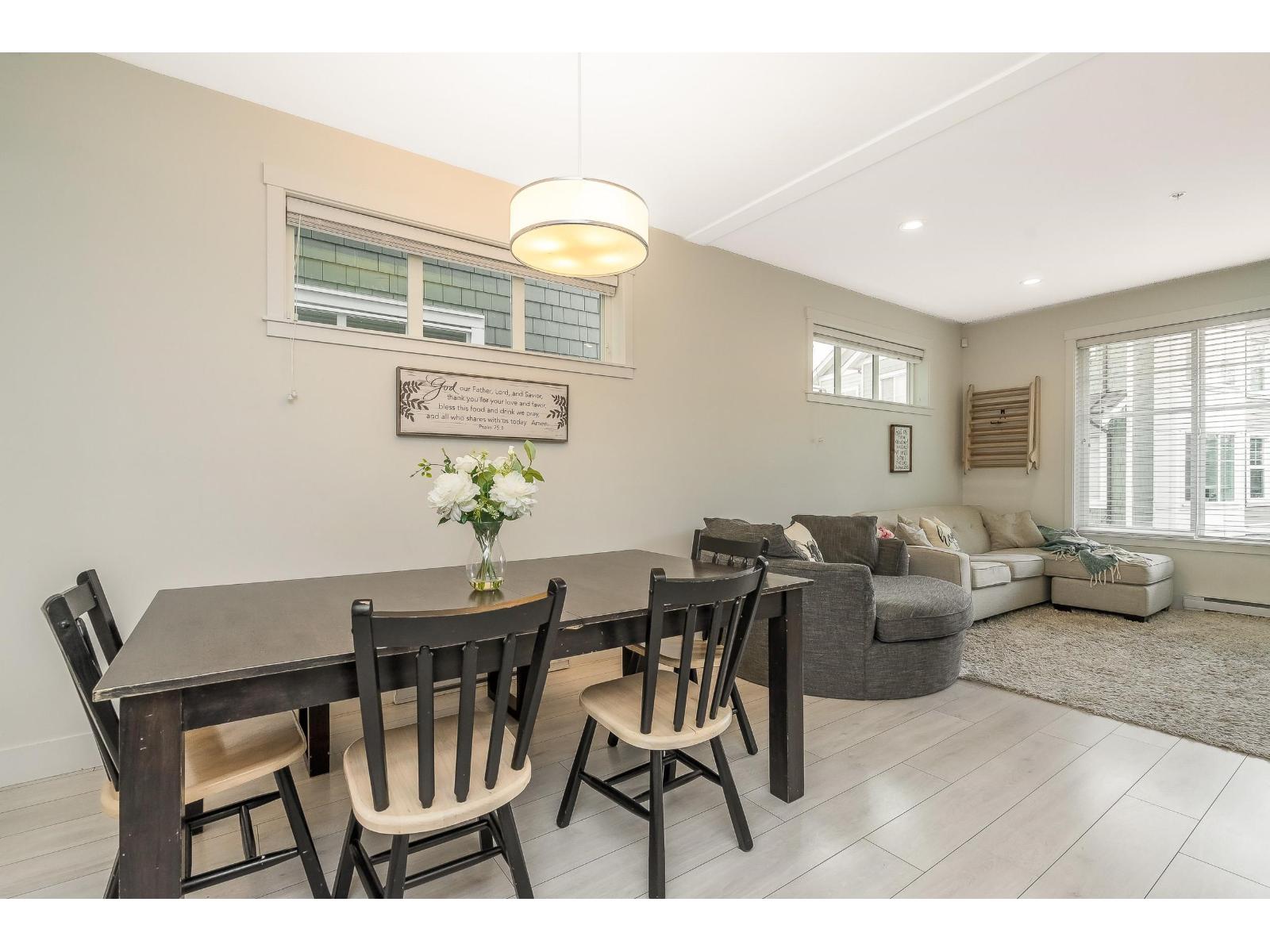 32 21150 76a Avenue, Langley, British Columbia  V2Y 0V9 - Photo 2 - R3056829