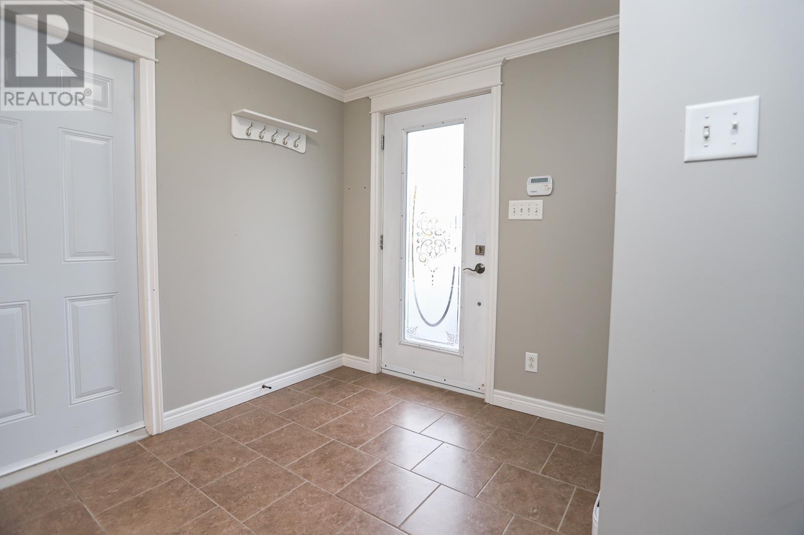 35 Hemmer Jane Drive, Mount Pearl, Newfoundland & Labrador  A1N 4V6 - Photo 3 - 1291304