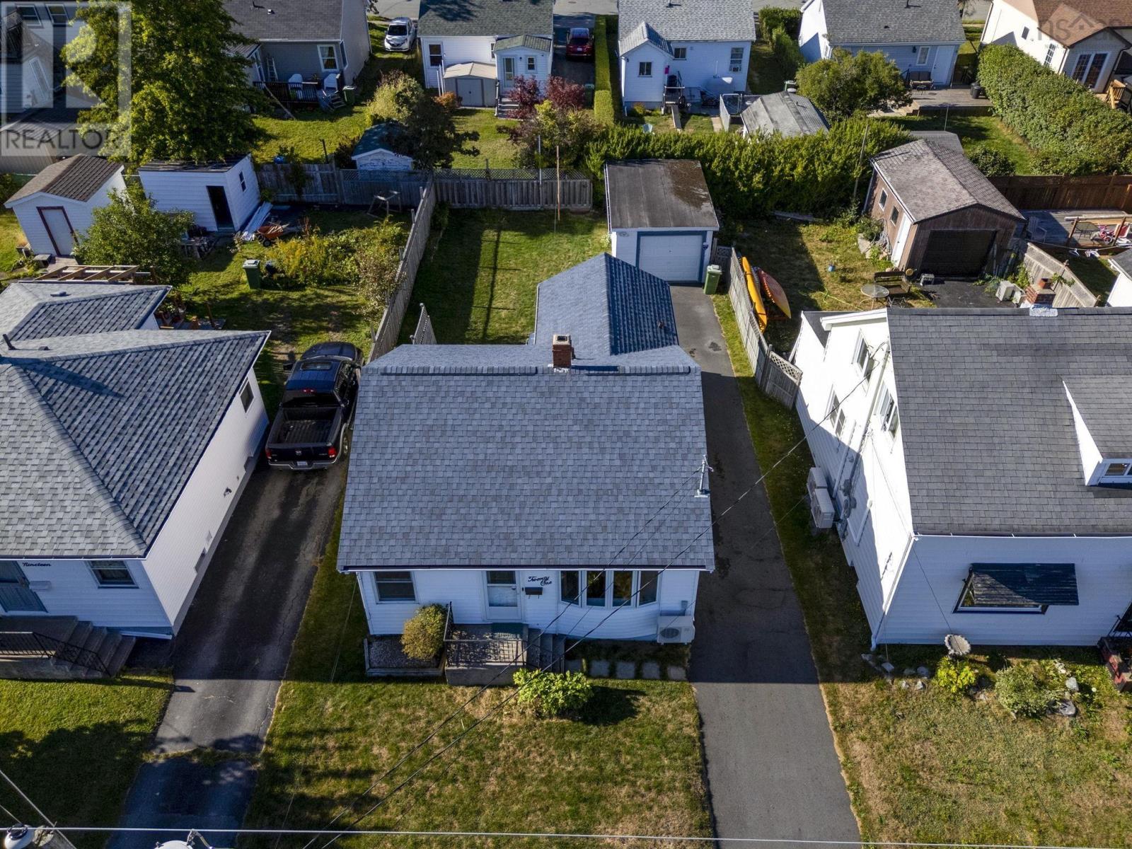 21 Howe Street, Dartmouth, Nova Scotia  B2A 3G2 - Photo 1 - 202524883