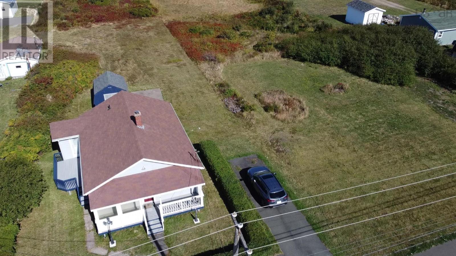 3057 Hinchey Avenue, New Waterford, Nova Scotia  B1H 2K5 - Photo 6 - 202524788