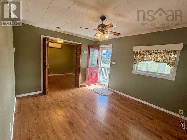 3057 Hinchey Avenue, New Waterford, Nova Scotia  B1H 2K5 - Photo 15 - 202524788