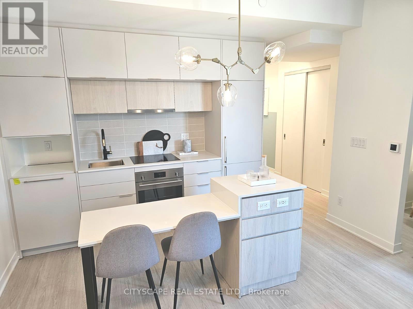 506 - 185 Alberta Avenue, Toronto, Ontario  M6C 0A5 - Photo 4 - C12453648