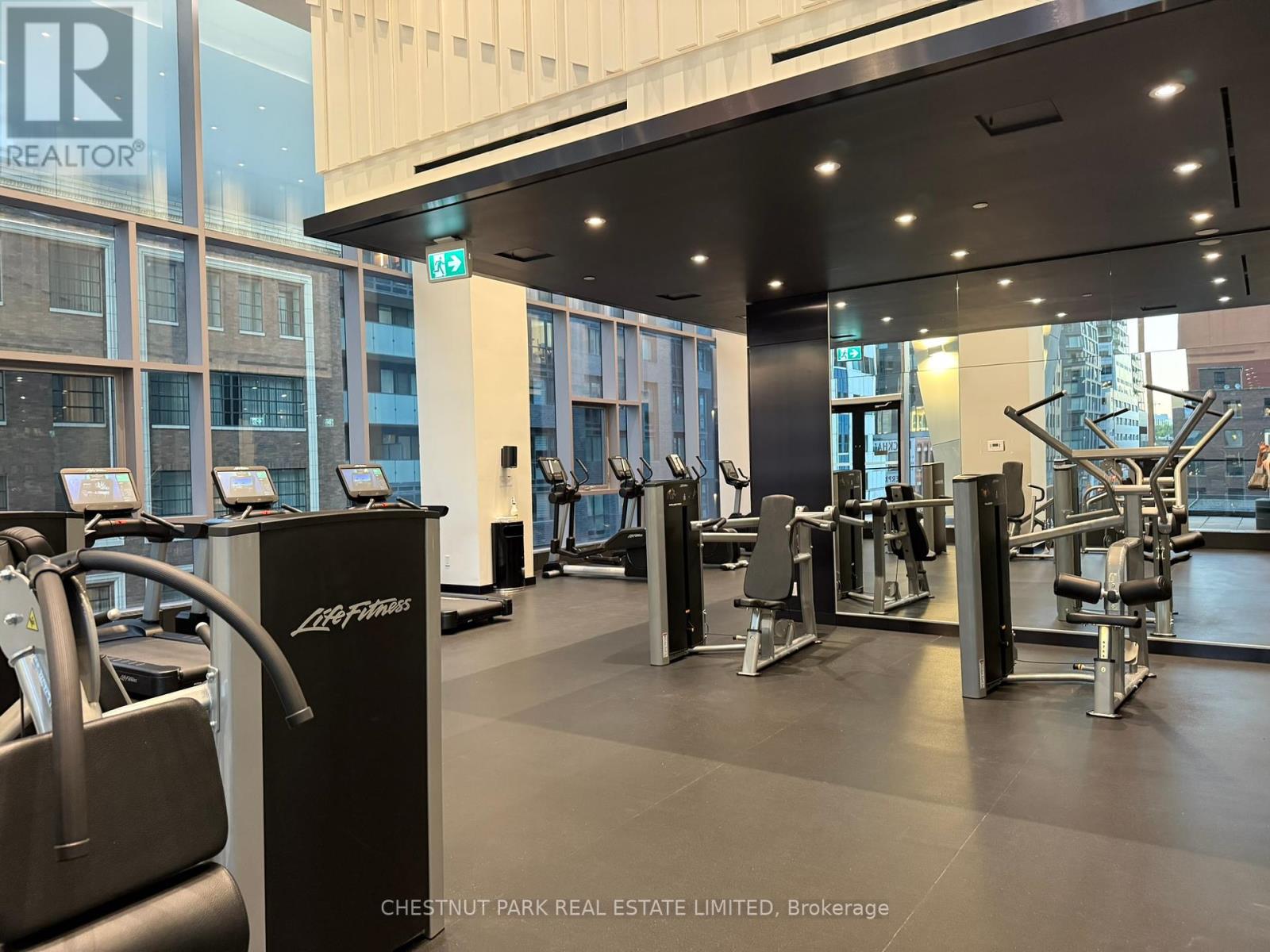1202 - 357 King Street W, Toronto, Ontario  M5V 1K1 - Photo 13 - C12453652
