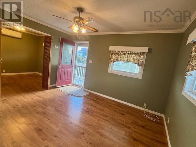3057 Hinchey Avenue, New Waterford, Nova Scotia  B1H 2K5 - Photo 14 - 202524788