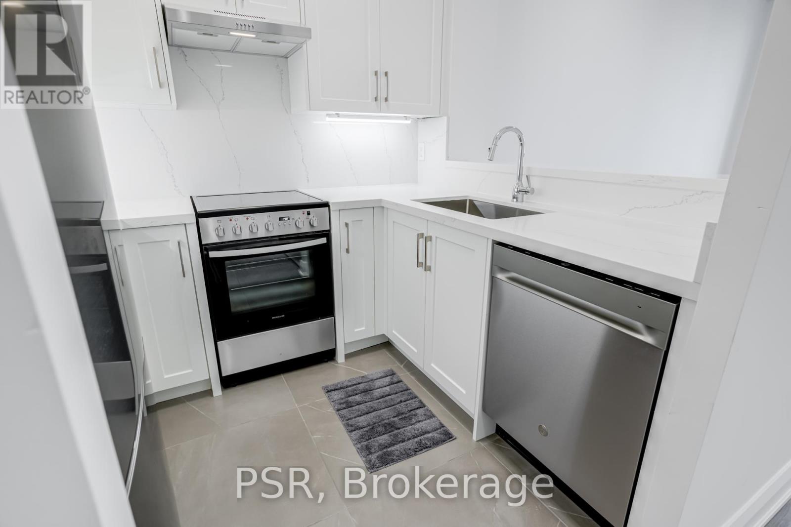1816 - 7 King Street E, Toronto, Ontario  M5C 3C5 - Photo 16 - C12453660