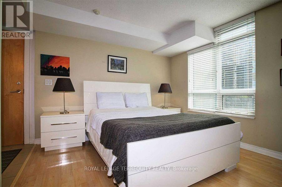 404 - 212 Eglinton Avenue E, Toronto, Ontario  M4P 0A3 - Photo 14 - C12453706