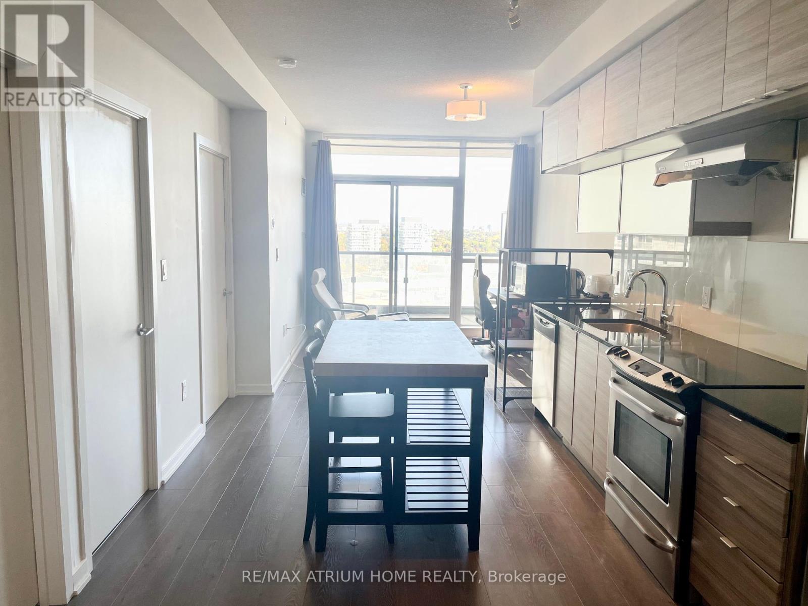 1701 - 62 Forest Manor Road, Toronto, Ontario  M2J 0B6 - Photo 2 - C12453711