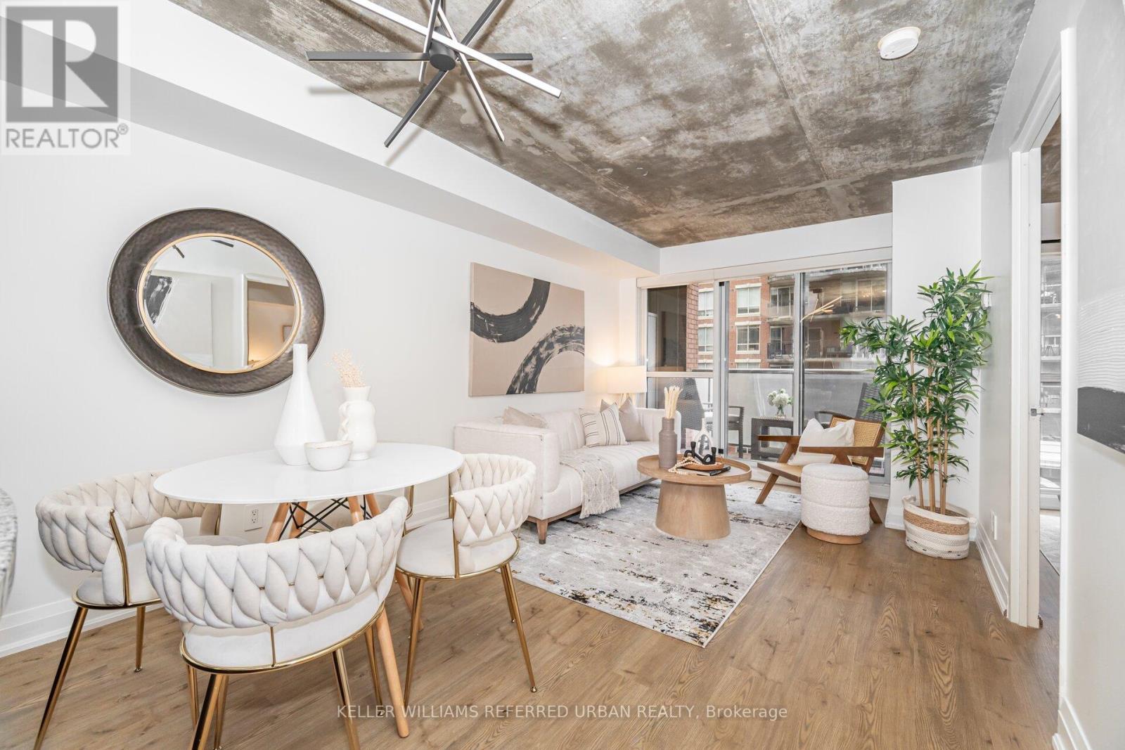 414 - 1005 King Street W, Toronto (Niagara), Ontario  M6K 3M8 - Photo 2 - C12453712