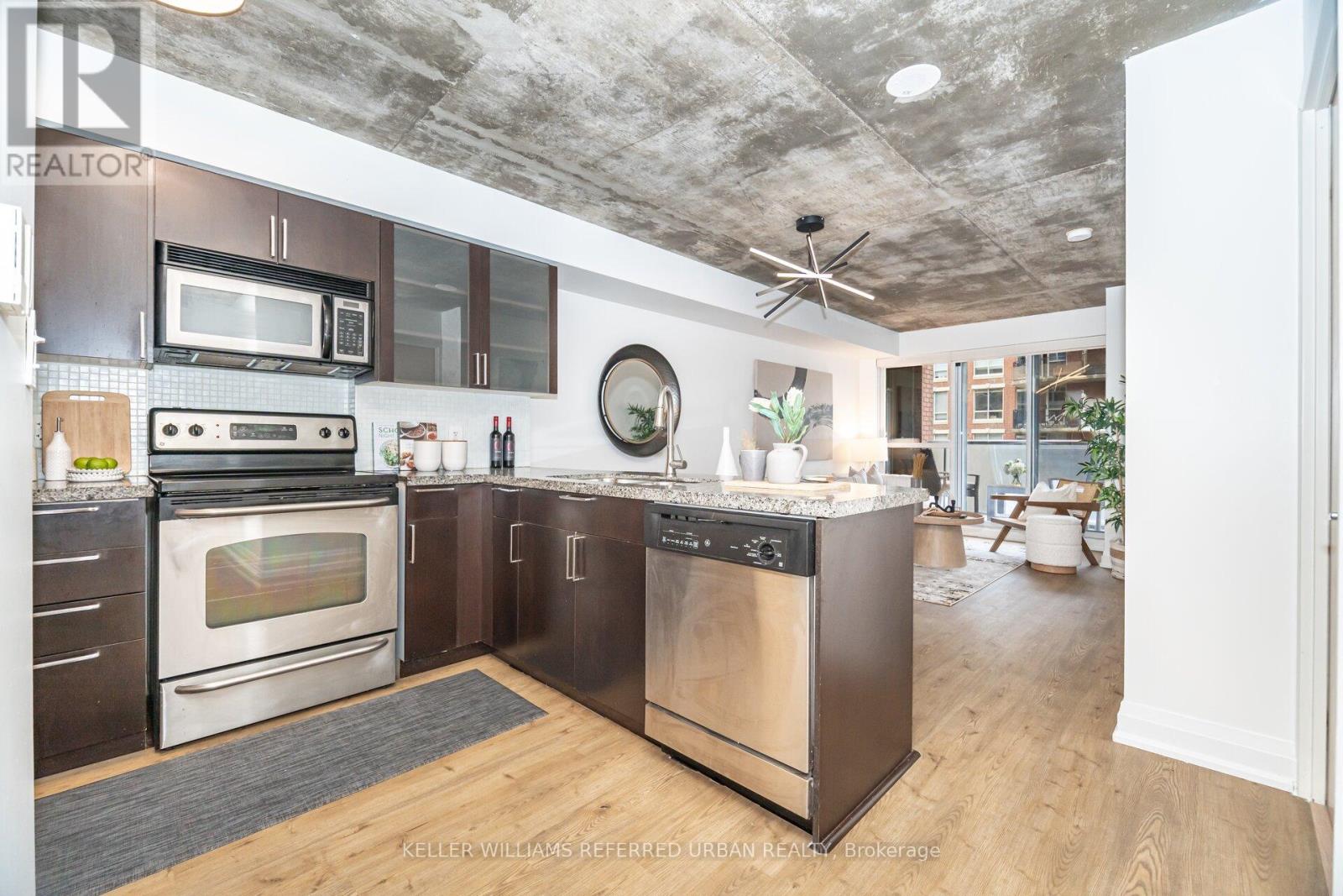 414 - 1005 King Street W, Toronto (Niagara), Ontario  M6K 3M8 - Photo 6 - C12453712