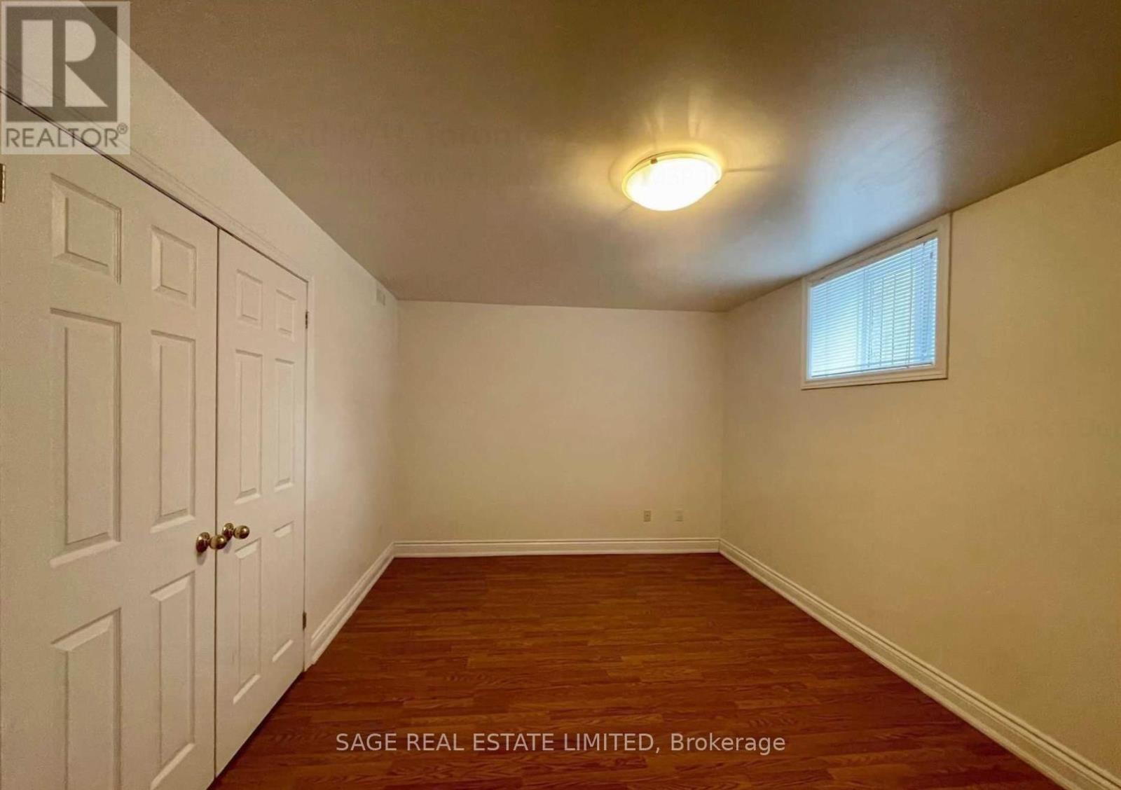 W/u - 4 Killarney Road, Toronto, Ontario  M5P 1L8 - Photo 13 - C12453757