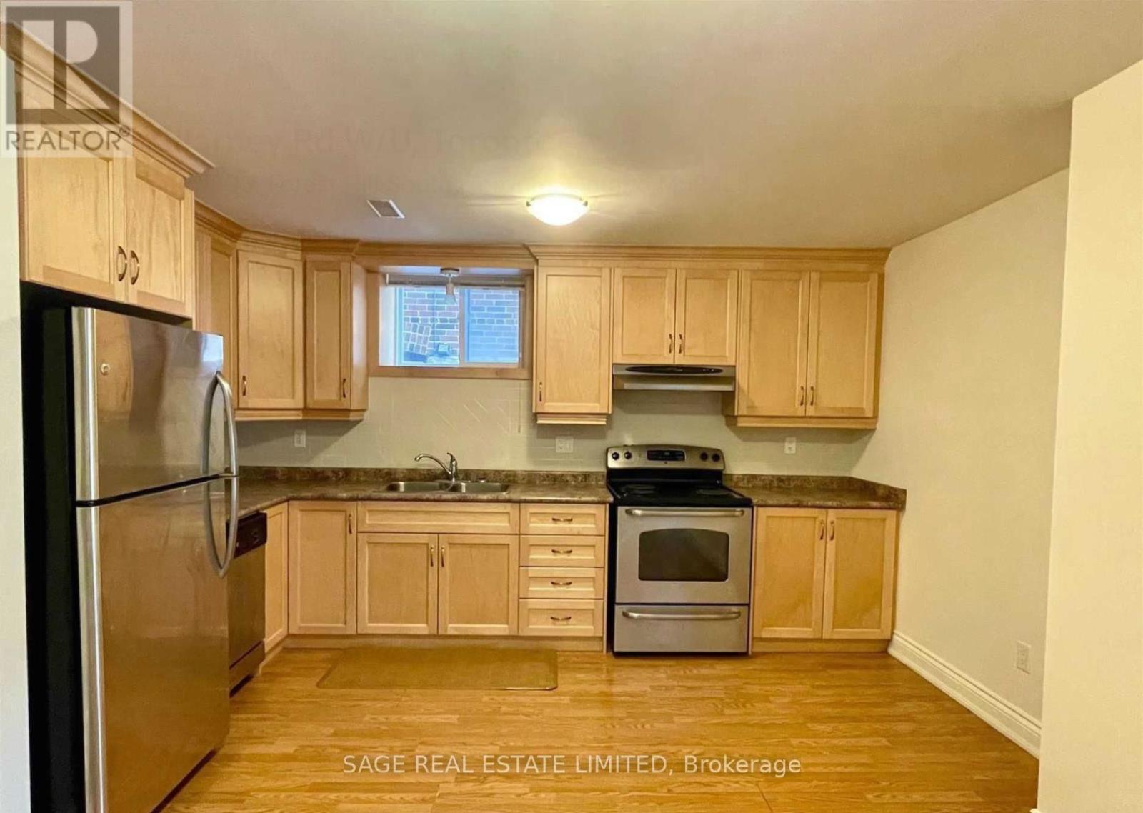 W/u - 4 Killarney Road, Toronto, Ontario  M5P 1L8 - Photo 3 - C12453757