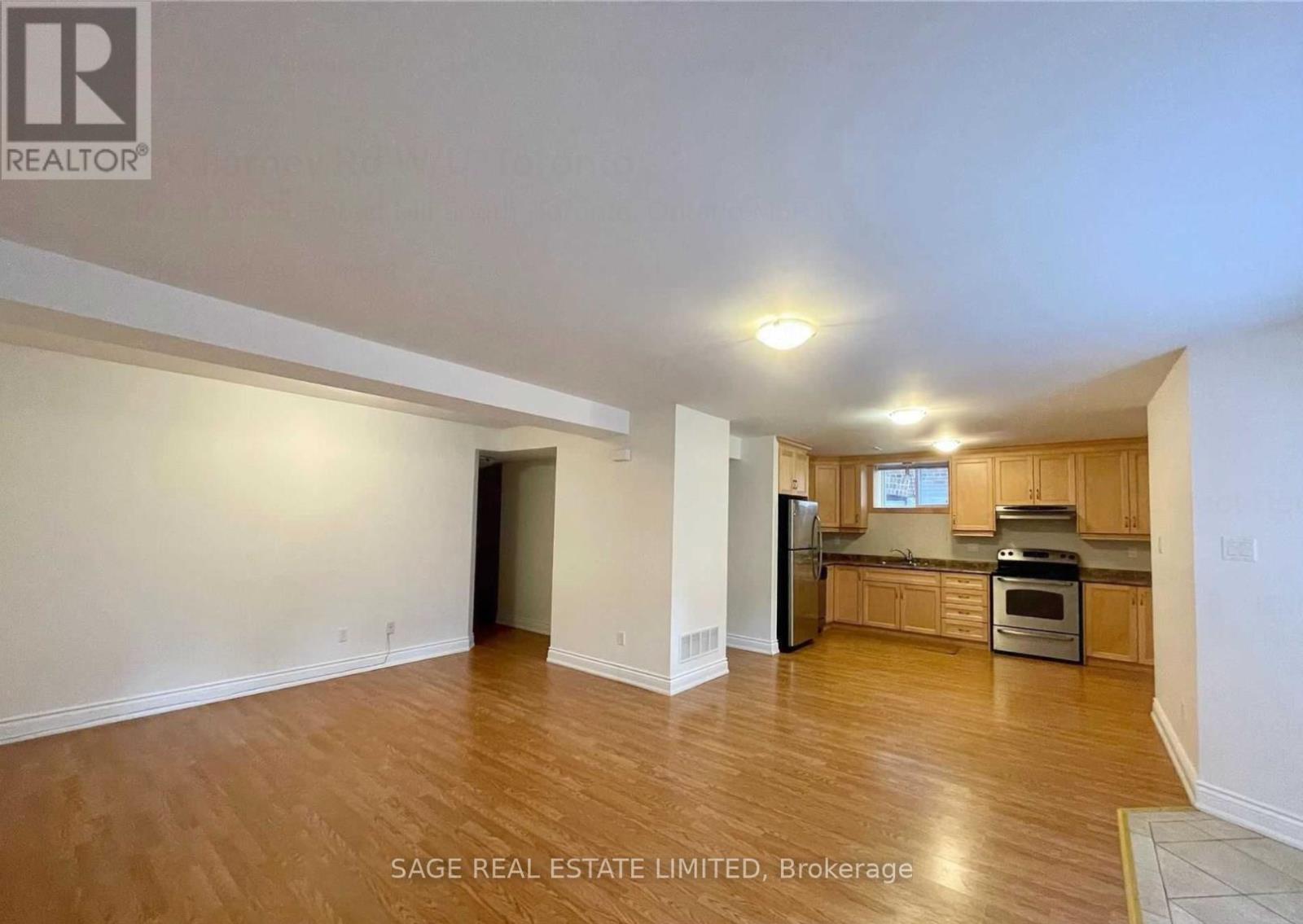 W/u - 4 Killarney Road, Toronto, Ontario  M5P 1L8 - Photo 5 - C12453757