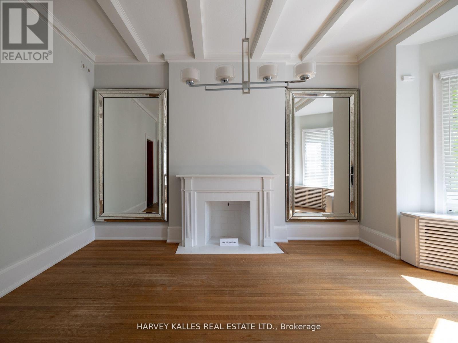 38 Dunvegan Road, Toronto, Ontario  M4V 2P6 - Photo 6 - C12453794
