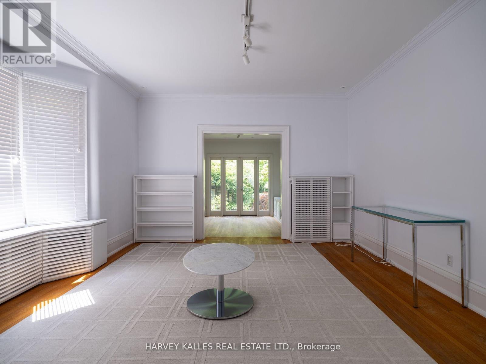 38 Dunvegan Road, Toronto, Ontario  M4V 2P6 - Photo 7 - C12453794