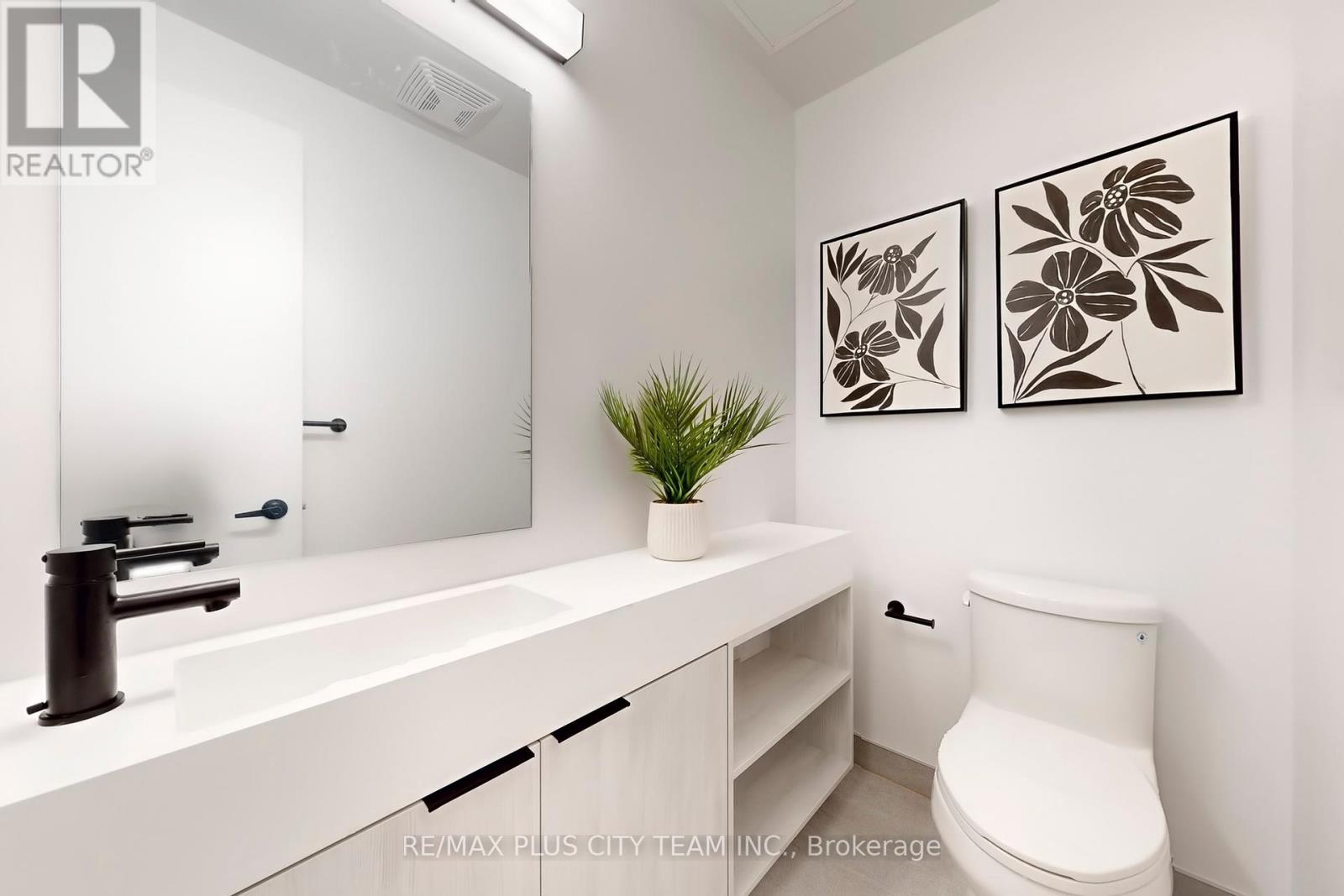 118 Peter Street, Toronto, Ontario  M5V 2G7 - Photo 11 - C12453800