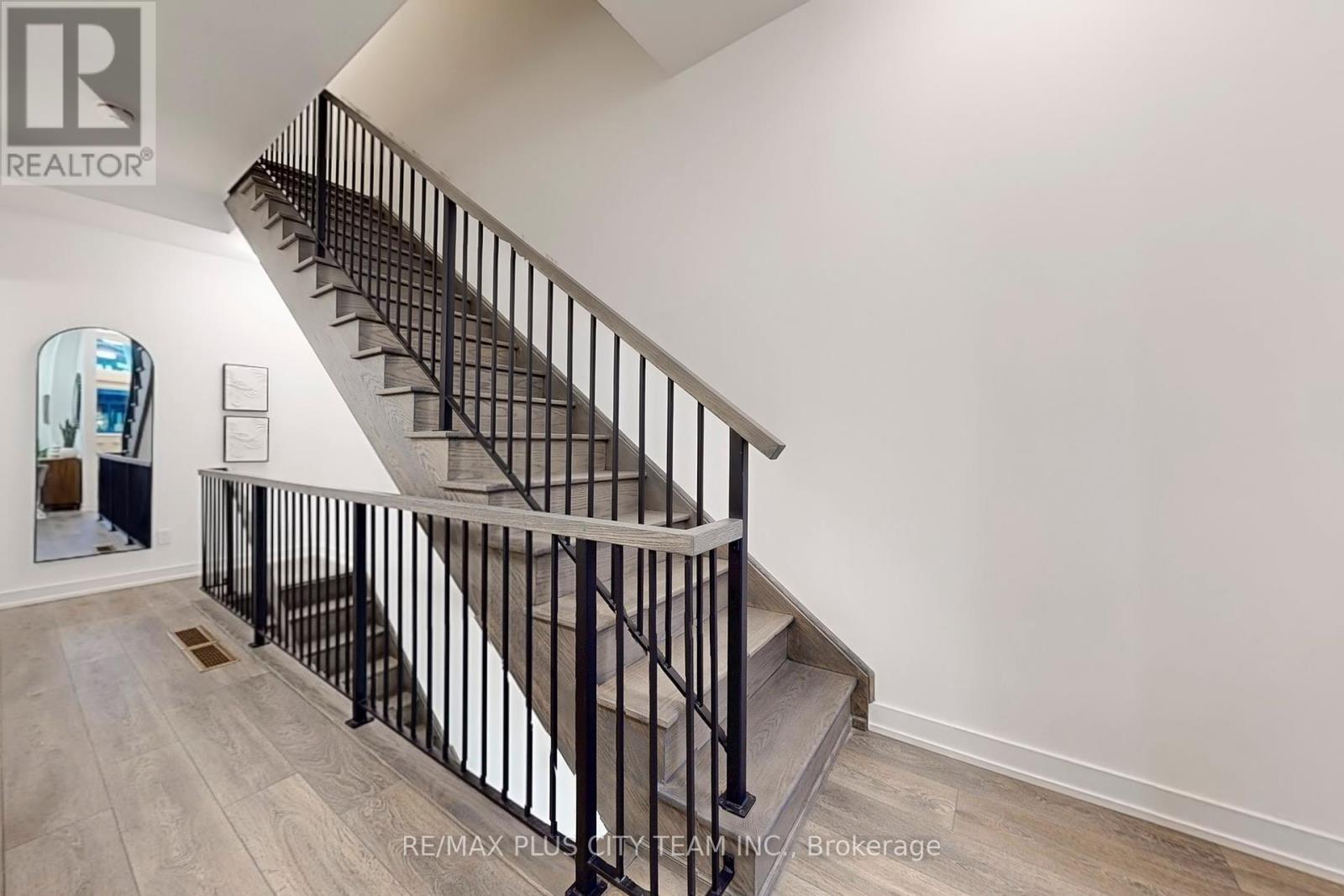 118 Peter Street, Toronto, Ontario  M5V 2G7 - Photo 12 - C12453800