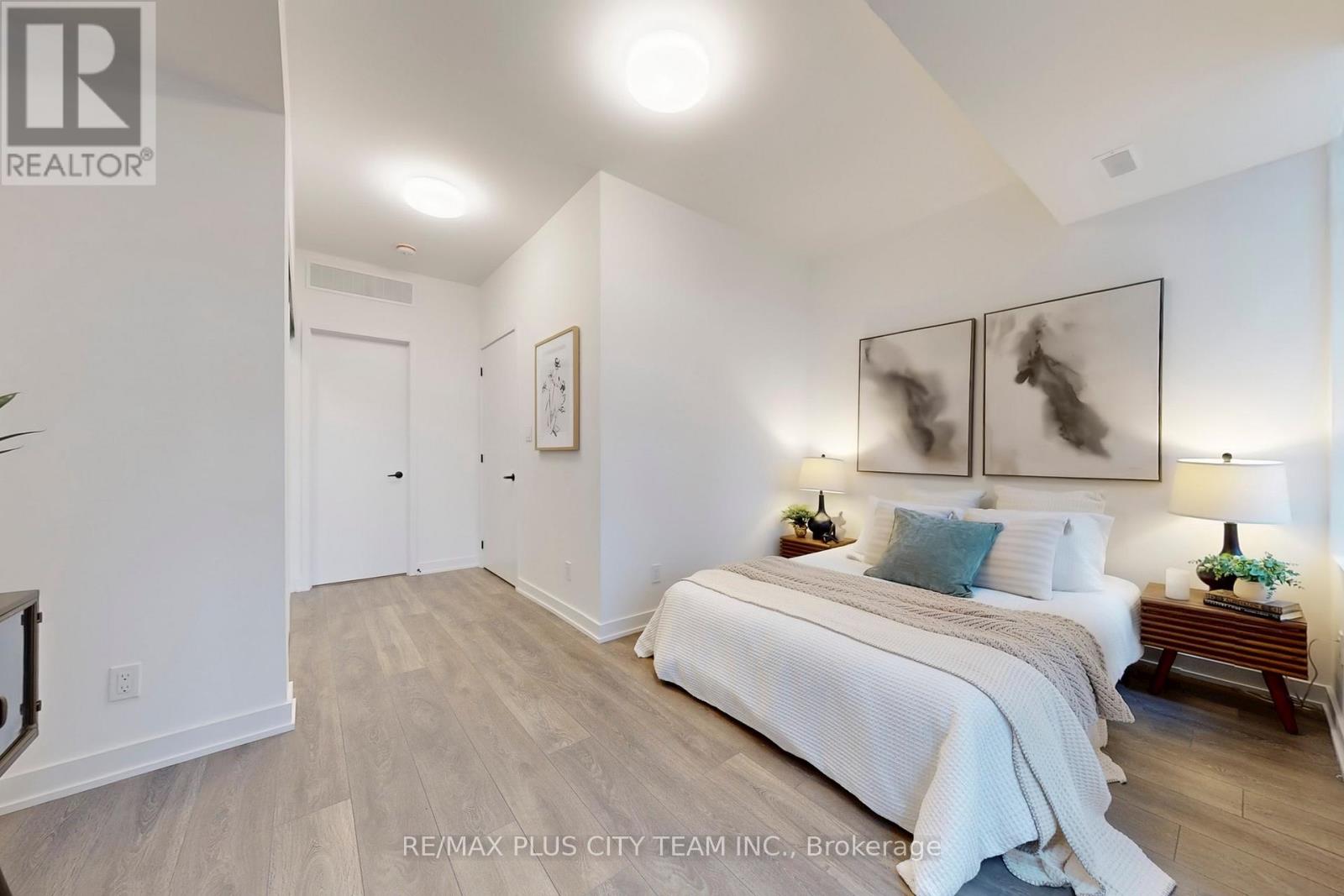 118 Peter Street, Toronto, Ontario  M5V 2G7 - Photo 14 - C12453800