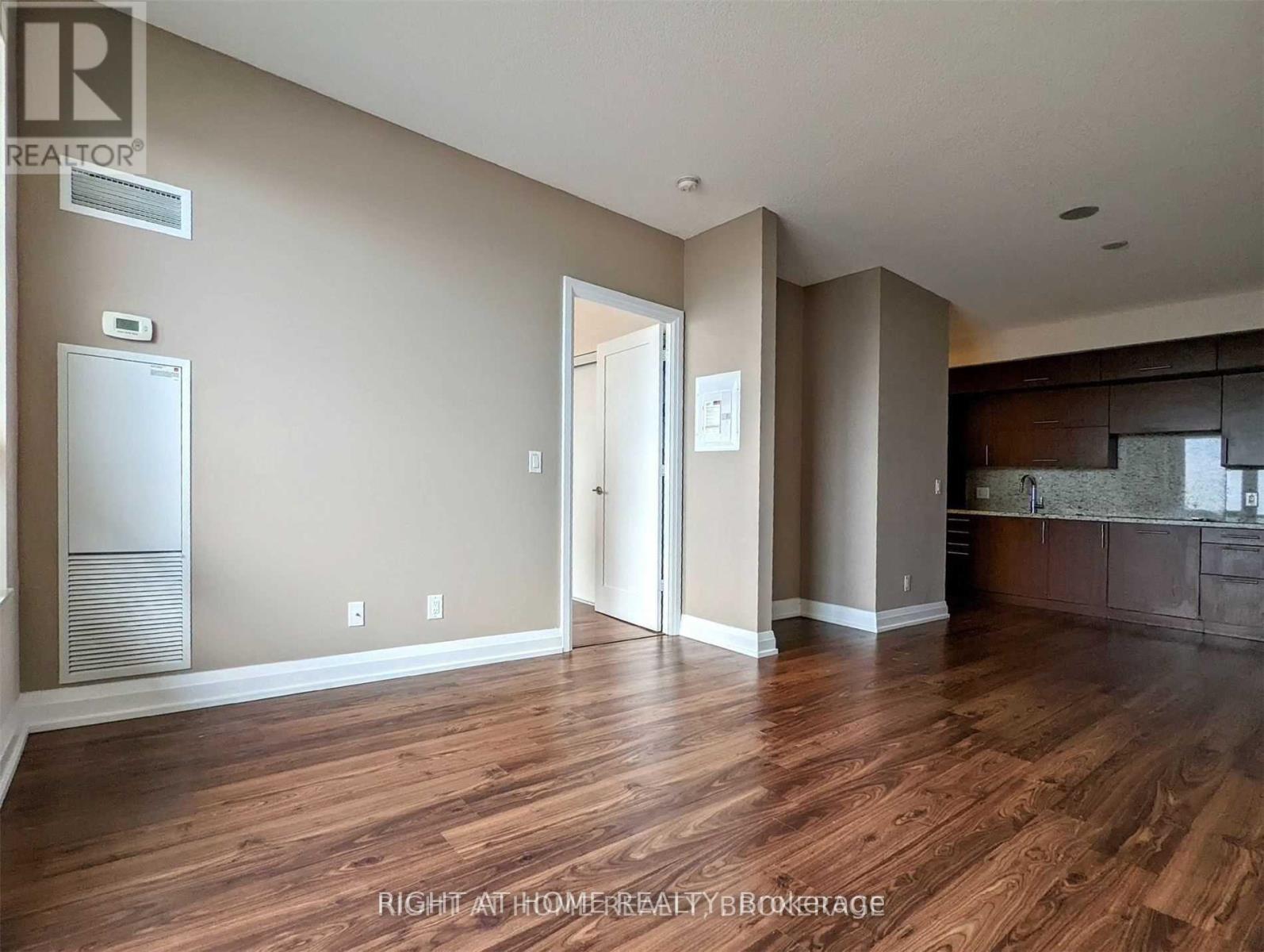 3816 - 5 Sheppard Avenue E, Toronto, Ontario  M2N 0G4 - Photo 3 - C12453818