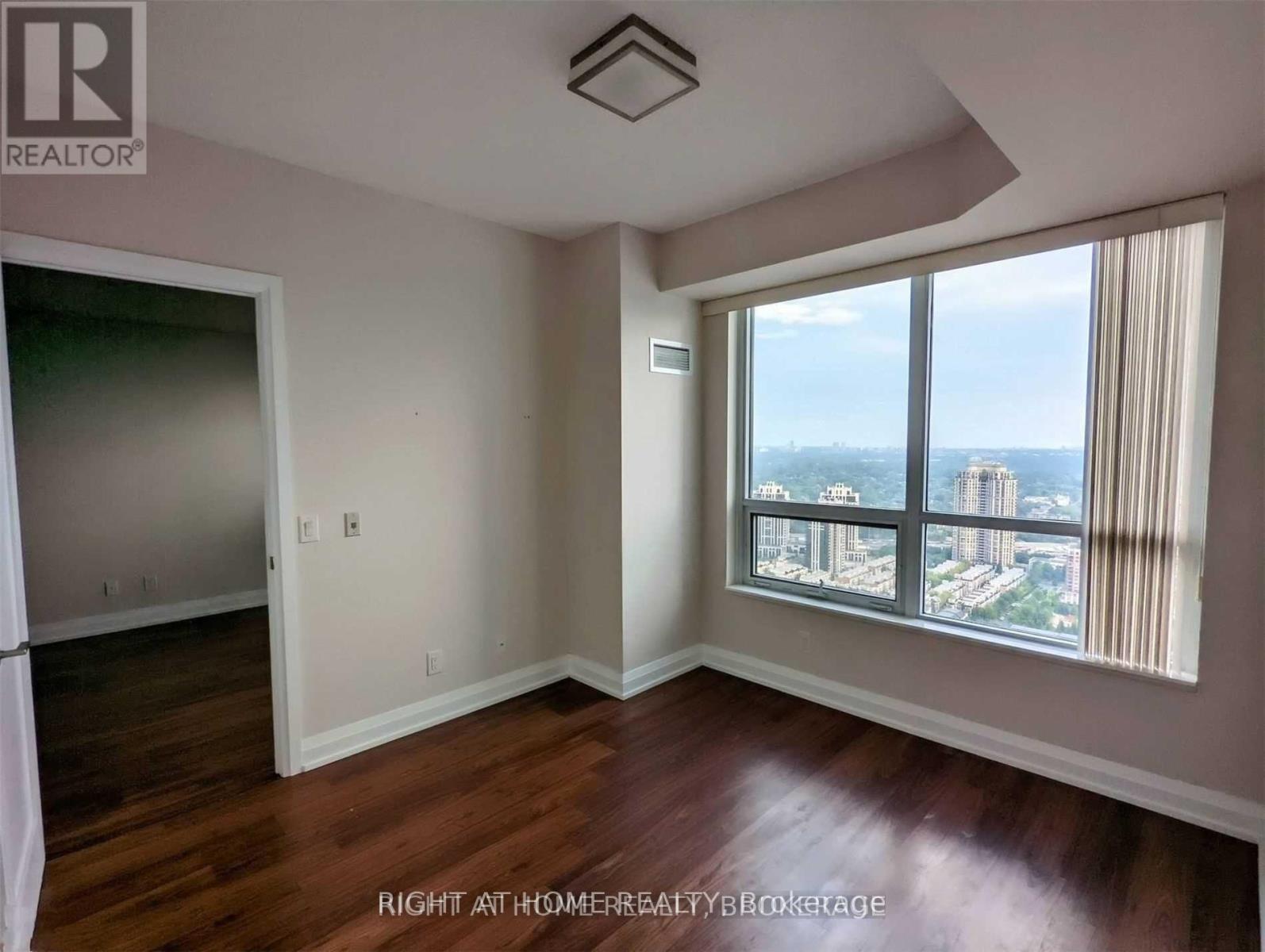 3816 - 5 Sheppard Avenue E, Toronto, Ontario  M2N 0G4 - Photo 4 - C12453818