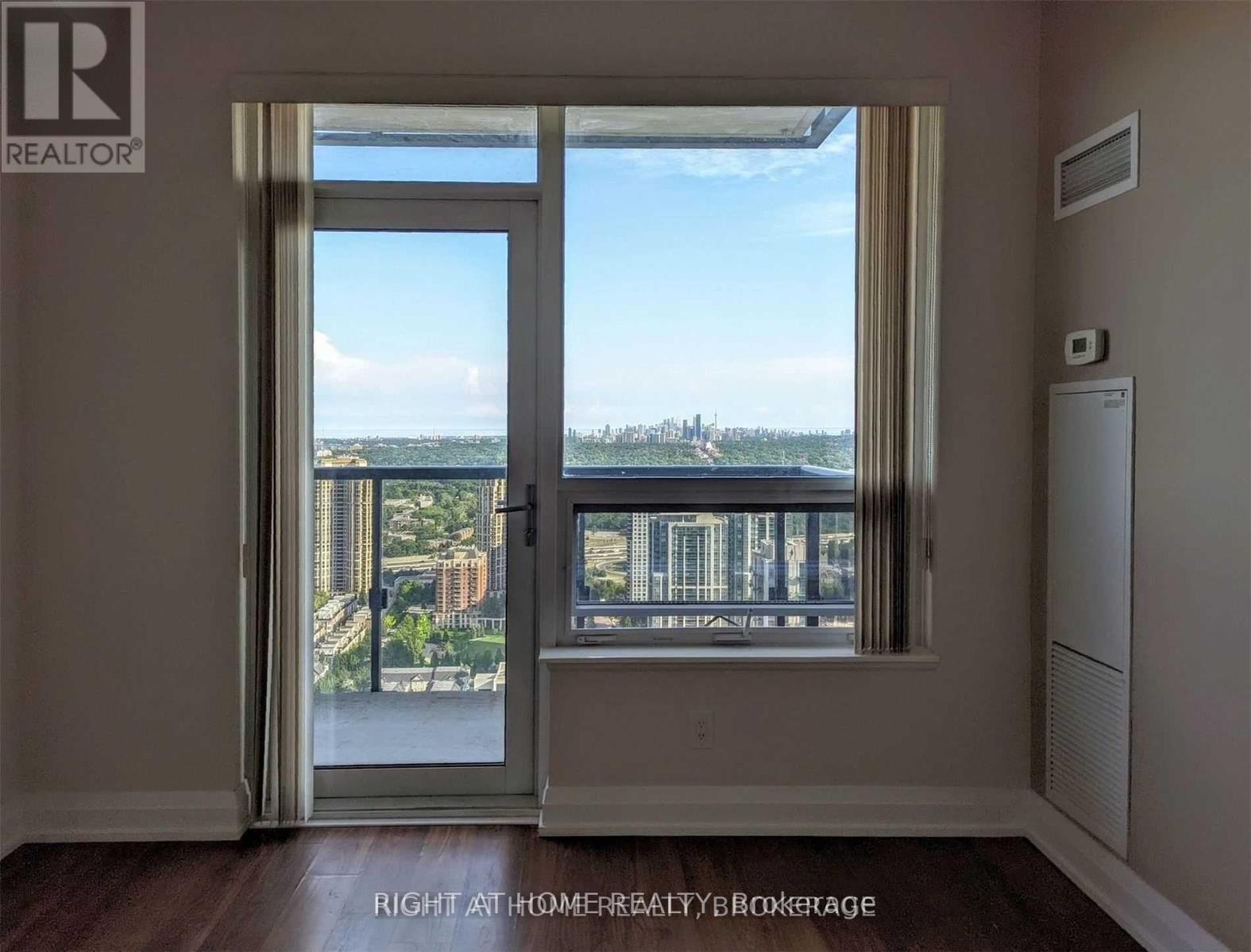 3816 - 5 Sheppard Avenue E, Toronto, Ontario  M2N 0G4 - Photo 5 - C12453818