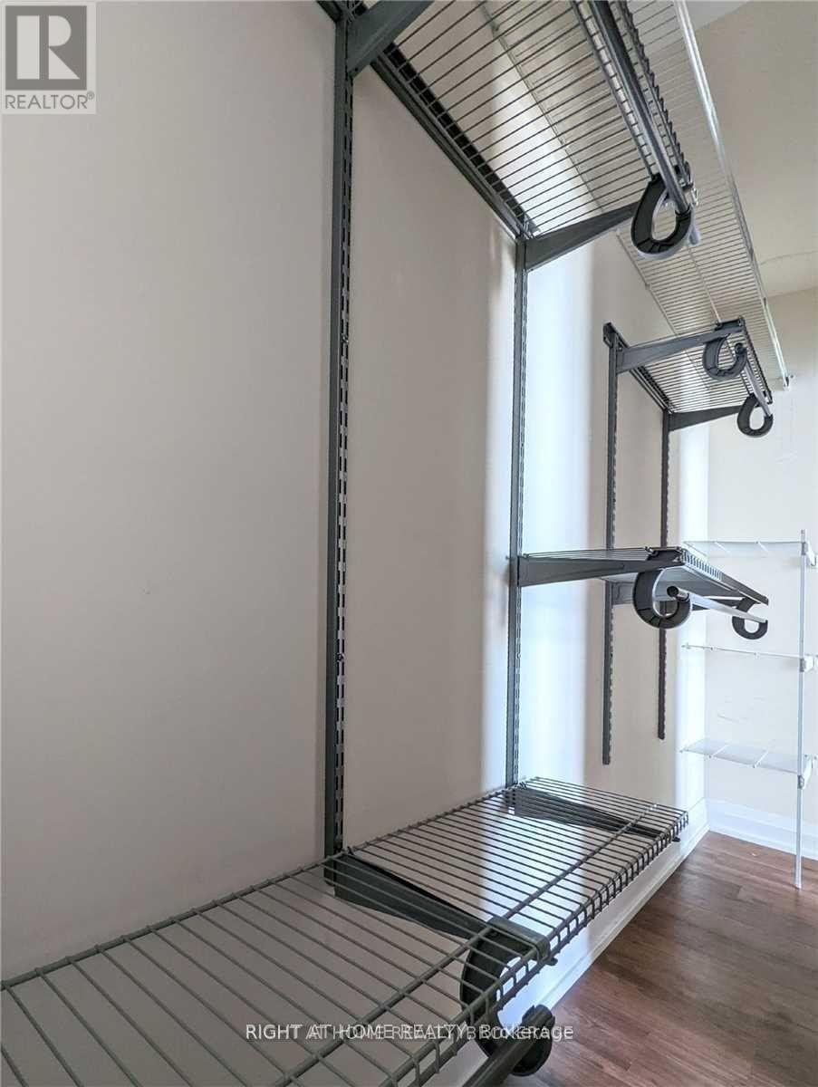 3816 - 5 Sheppard Avenue E, Toronto, Ontario  M2N 0G4 - Photo 9 - C12453818