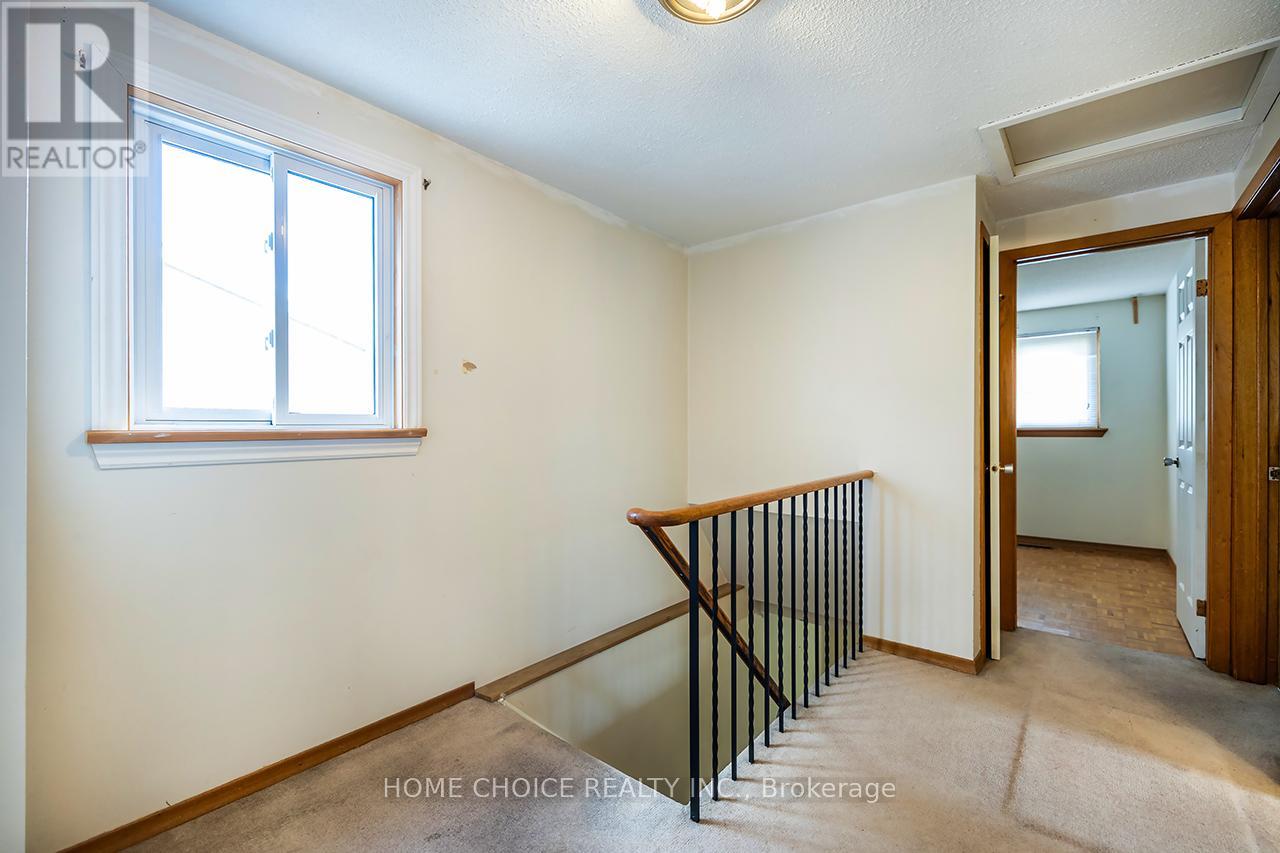 324 Grandview Street S, Oshawa (Donevan), Ontario  L1H 7C7 - Photo 10 - E12453701