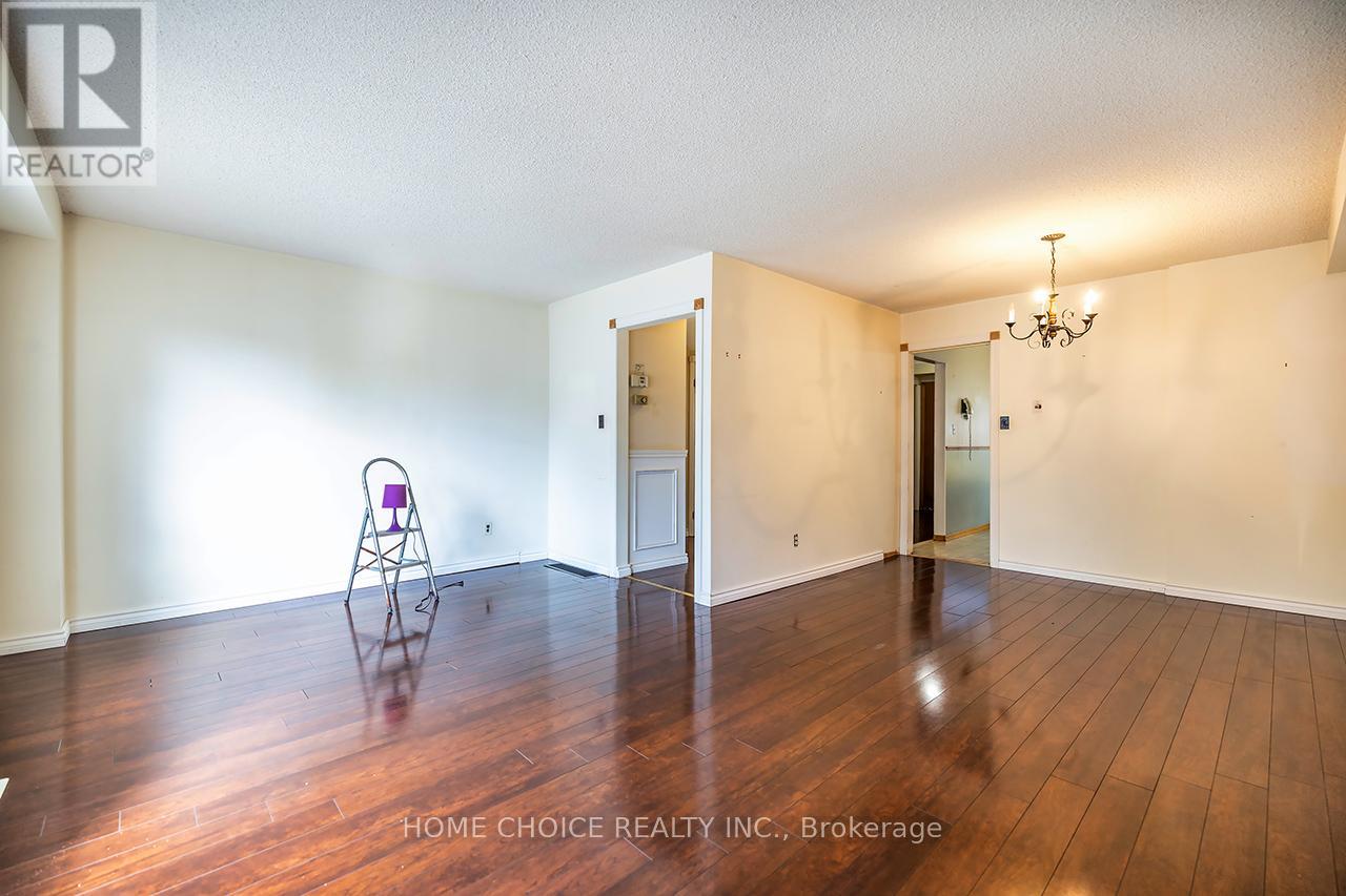 324 Grandview Street S, Oshawa (Donevan), Ontario  L1H 7C7 - Photo 4 - E12453701