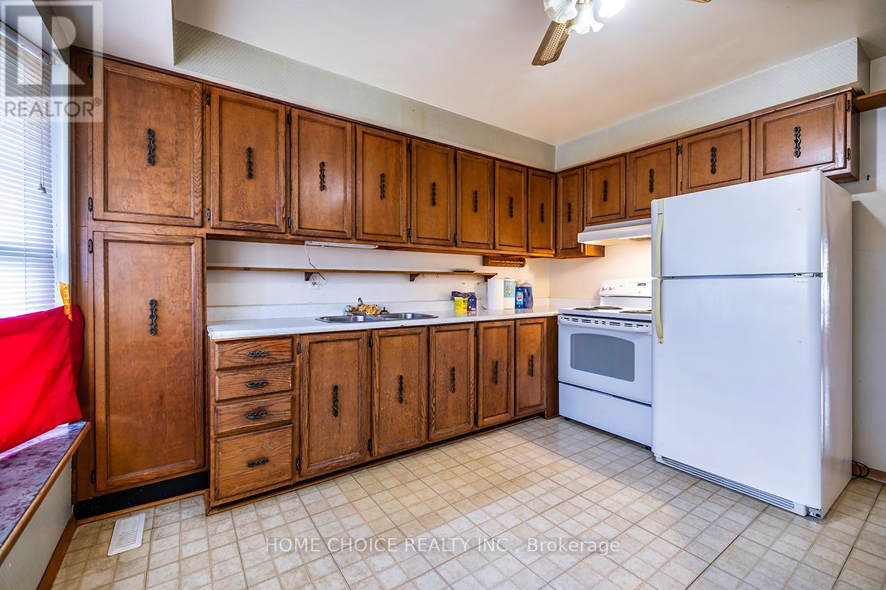 324 Grandview Street S, Oshawa (Donevan), Ontario  L1H 7C7 - Photo 7 - E12453701