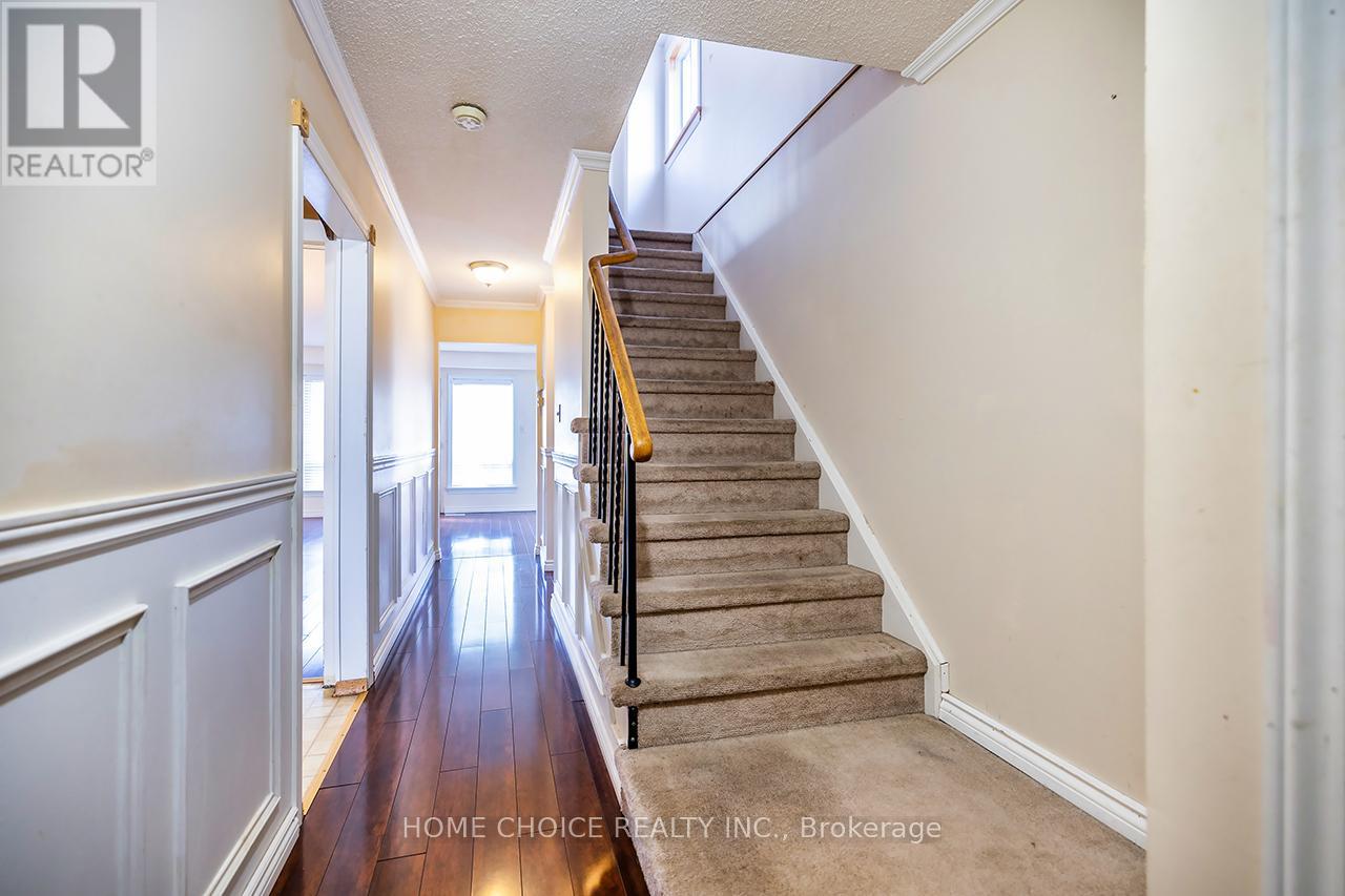 324 Grandview Street S, Oshawa (Donevan), Ontario  L1H 7C7 - Photo 8 - E12453701