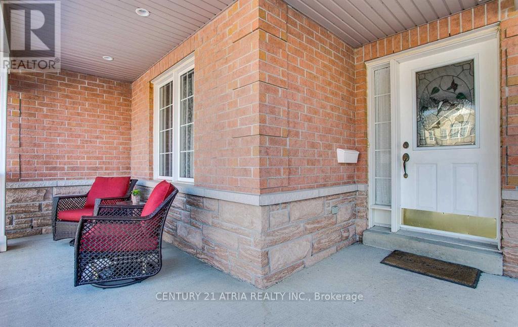 Main - 1454 Clearbrook Drive, Oshawa, Ontario  L1K 2N7 - Photo 2 - E12453705
